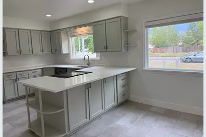 241 N 100 W, Mount Pleasant, UT 84647 - Photo 7