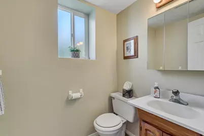 916 N 1100 W, Farmington, UT 84025 - Photo 11