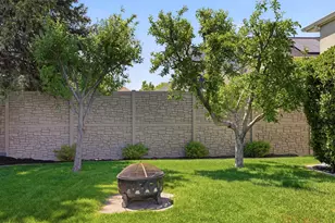 2184 E Eagle Ray Ct, Cottonwood Heights, UT 84121 - Photo 33