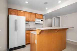 2184 E Eagle Ray Ct, Cottonwood Heights, UT 84121 - Photo 23