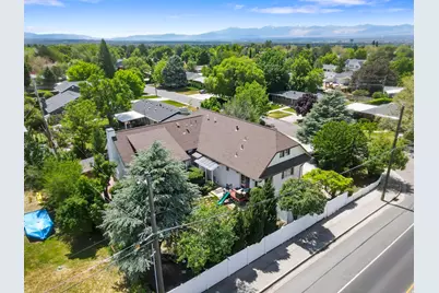 3915 S Feramorz Dr, Holladay, UT 84124 - Photo 35