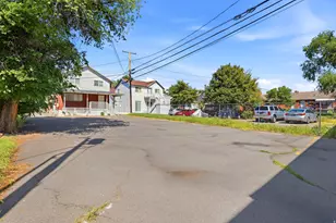 442 N 200 E, Provo, UT 84606 - Photo 25