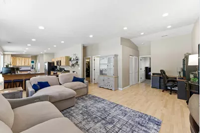 4327 S 900 E, South Ogden, UT 84403 - Photo 5