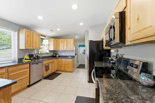 4327 S 900 E, South Ogden, UT 84403 - Photo 9
