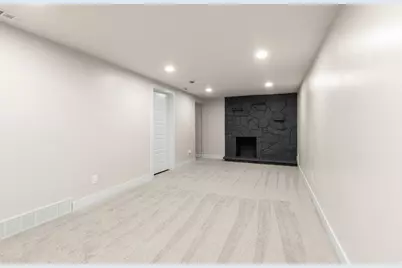 6909 S 90 E, Midvale, UT 84047 - Photo 31