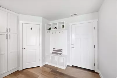 9635 N Bridge St, Eagle Mountain, UT 84005 - Photo 9