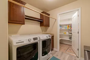 2273 N 230 E, North Logan, UT 84341 - Photo 25