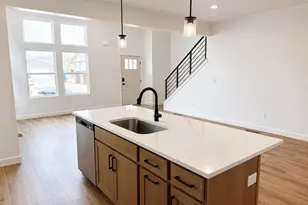 7029 W Lake Ave, South Jordan, UT 84009 - Photo 13