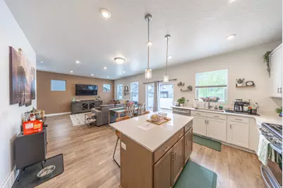 1117 S 1275 W, Clearfield, UT 84015 - Photo 17