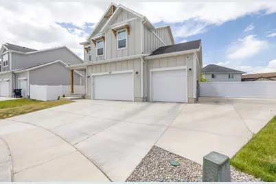 1117 S 1275 W, Clearfield, UT 84015 - Photo 3