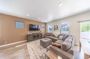 1117 S 1275 W, Clearfield, UT 84015 - Photo 13
