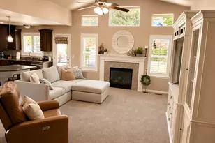 423 W Cornfield Cir S, Kaysville, UT 84037 - Photo 9
