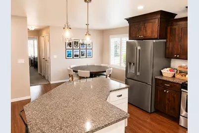 423 W Cornfield Cir S #236, Kaysville, UT 84037 - Photo 5