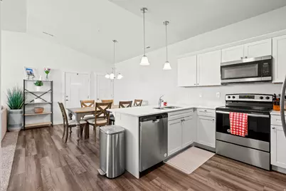 972 W Spider Green Way N #E302, Saratoga Springs, UT 84045 - Photo 7