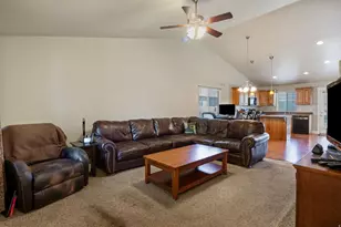 627 S 1870 W, Orem, UT 84059 - Photo 5