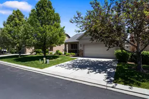 627 S 1870 W, Orem, UT 84059 - Photo 3
