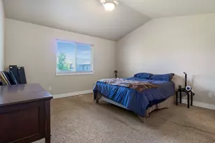 627 S 1870 W, Orem, UT 84059 - Photo 9