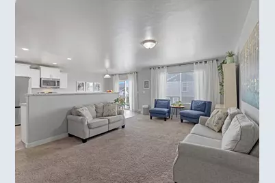 15042 S Gallant Dr W, Bluffdale, UT 84065 - Photo 5