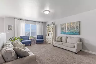15042 S Gallant Dr W, Bluffdale, UT 84065 - Photo 3
