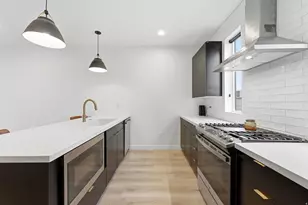 351 W 800 N, Salt Lake City, UT 84103 - Photo 5