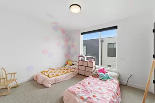 351 W 800 N, Salt Lake City, UT 84103 - Photo 11