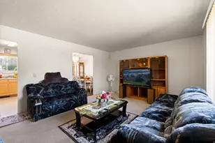 2258 S 400 W, Clearfield, UT 84015 - Photo 7