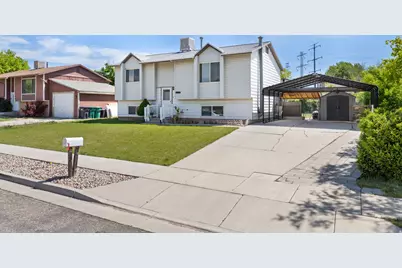 2258 S 400 W, Clearfield, UT 84015 - Photo 3