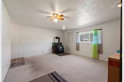 2258 S 400 W, Clearfield, UT 84015 - Photo 25