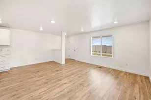 3396 W 850 N, Lehi, UT 84043 - Photo 9
