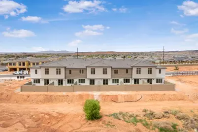 978 N Manen St, Washington, UT 84780 - Photo 43