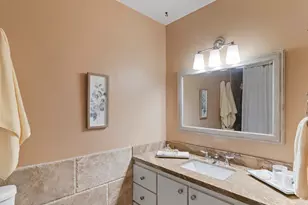 4798 S Saxony Cir E, Holladay, UT 84117 - Photo 15