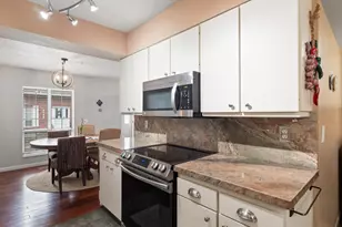 4798 S Saxony Cir E, Holladay, UT 84117 - Photo 7