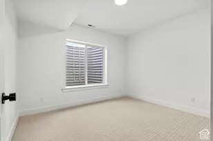 822 W Caroline Dr, Saratoga Springs, UT 84045 - Photo 29