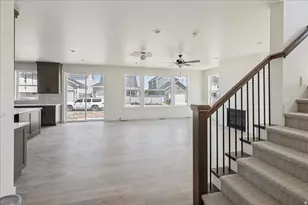 822 W Caroline Dr, Saratoga Springs, UT 84045 - Photo 3