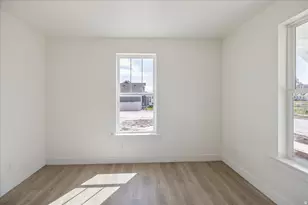 822 W Caroline Dr, Saratoga Springs, UT 84045 - Photo 9