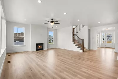 822 W Caroline Dr #214, Saratoga Springs, UT 84045 - Photo 15
