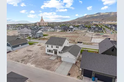822 W Caroline Dr #214, Saratoga Springs, UT 84045 - Photo 3