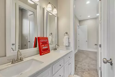 11217 S Hampton Way, South Jordan, UT 84095 - Photo 41