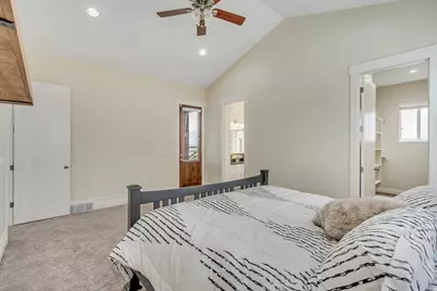 11217 S Hampton Way, South Jordan, UT 84095 - Photo 29
