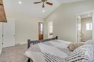 11217 S Hampton Way, South Jordan, UT 84095 - Photo 29