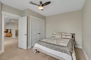 11217 S Hampton Way, South Jordan, UT 84095 - Photo 41