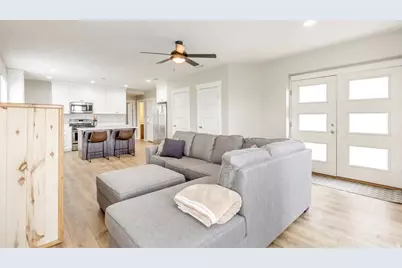 11217 S Hampton Way, South Jordan, UT 84095 - Photo 65