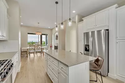 11217 S Hampton Way, South Jordan, UT 84095 - Photo 15