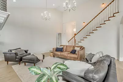 11217 S Hampton Way, South Jordan, UT 84095 - Photo 3