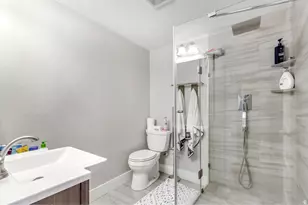11217 S Hampton Way, South Jordan, UT 84095 - Photo 79
