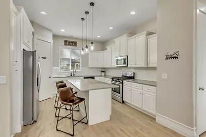 11217 S Hampton Way, South Jordan, UT 84095 - Photo 7