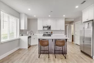 11217 S Hampton Way, South Jordan, UT 84095 - Photo 7