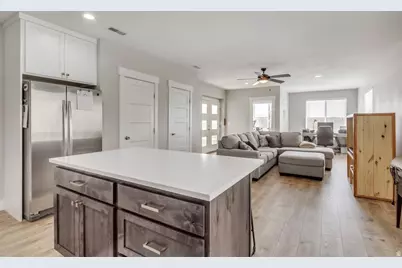 11217 S Hampton Way, South Jordan, UT 84095 - Photo 69