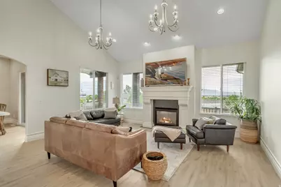 11217 S Hampton Way, South Jordan, UT 84095 - Photo 9