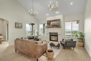 11217 S Hampton Way, South Jordan, UT 84095 - Photo 9